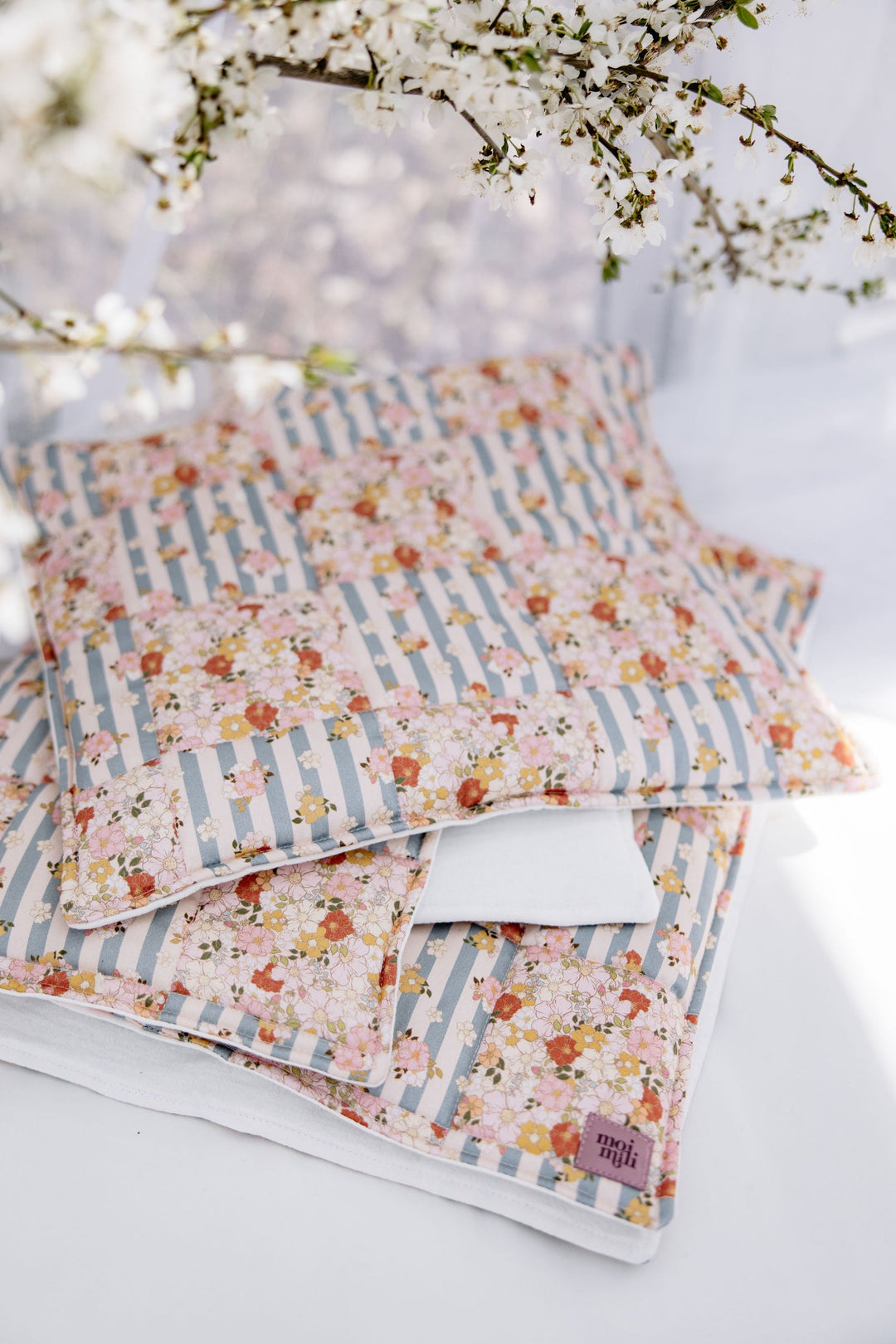 Cotton Quilted Patchwork Blanket + Pillow Set Large - Summer Garden