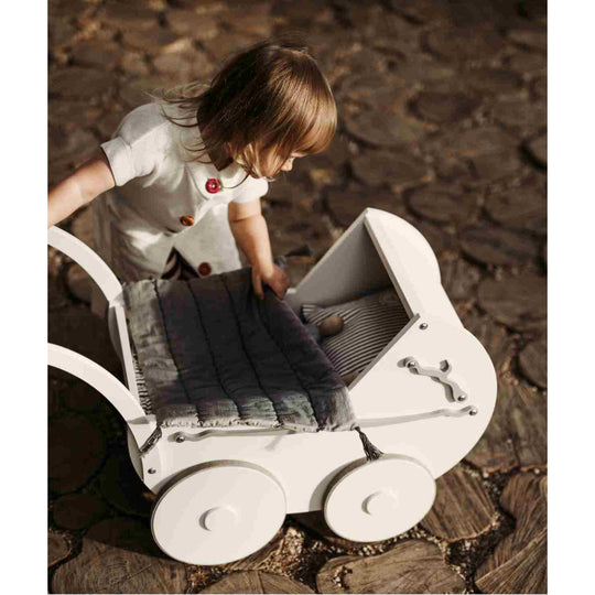 Walnoten Houten Popje met Jurk