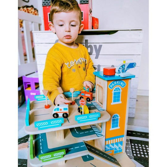 Houten parkeergarage - met 3 verdiepingen