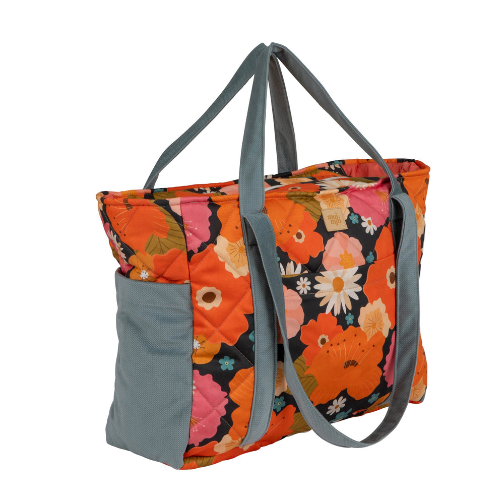 Mom / Weekender Bag - Picnic With Flowers