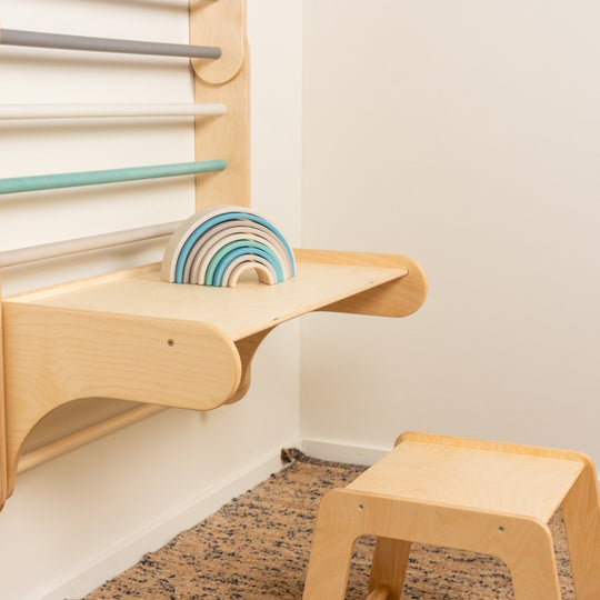 Table and Chair for the leg&go Swedish Wall