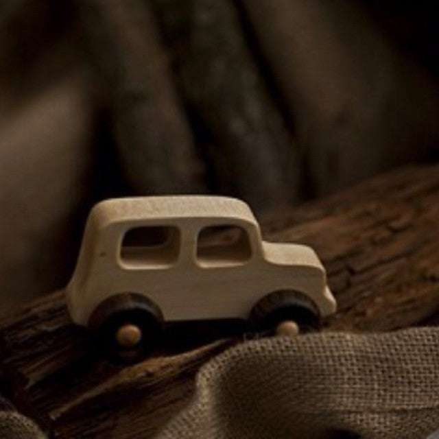 Houten auto - Offroad - Terreinwagen - Jeep