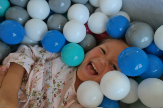 Soft Jersey ball pit with 450 balls, 90x90 cm
