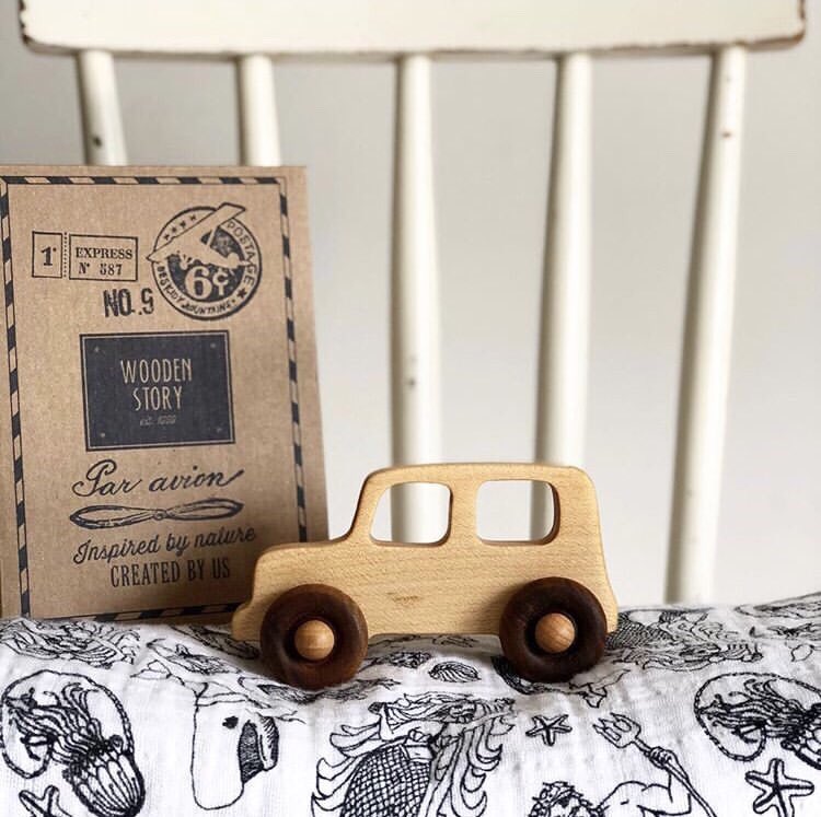 Houten auto - Offroad - Terreinwagen - Jeep