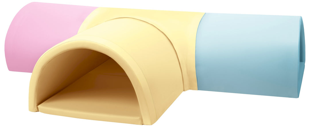 Soft play junction tunnel