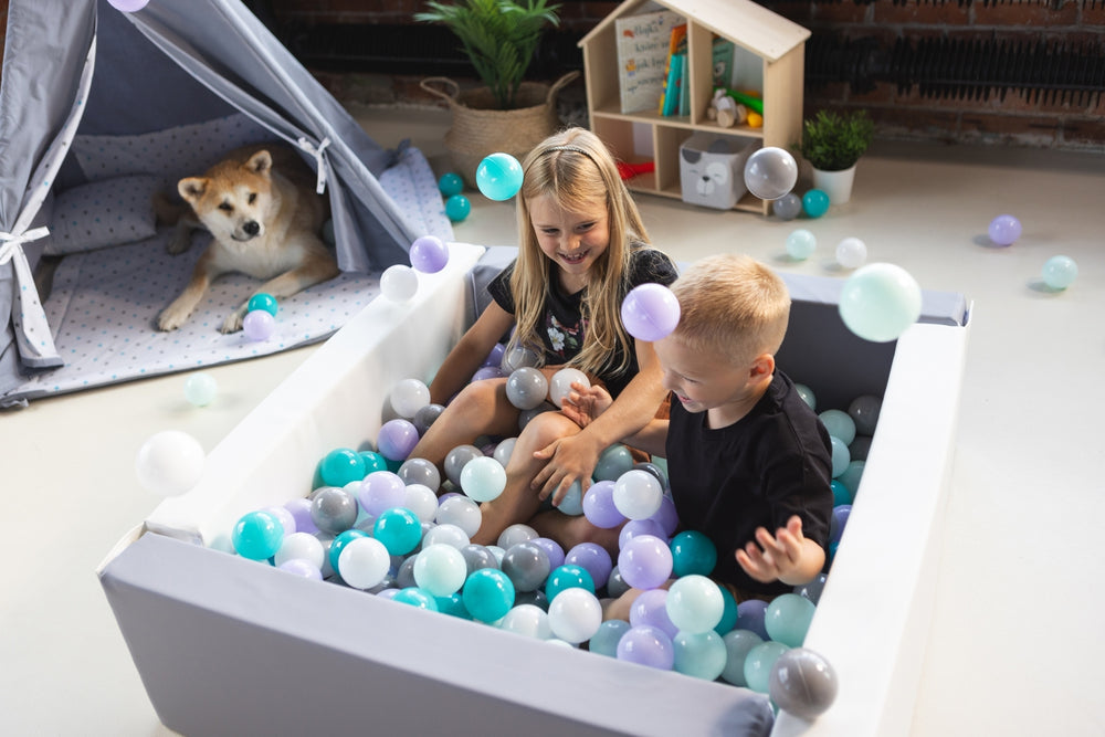 Square eco-leather ball pit with 200 balls, 5 elements