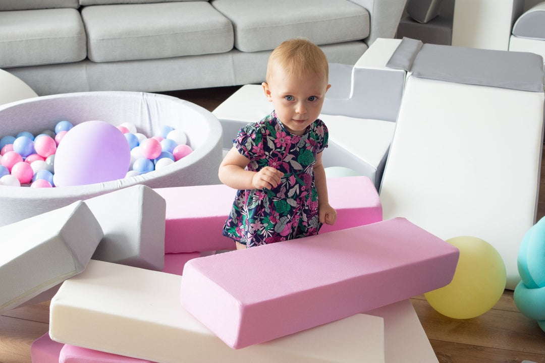 Tower set of 15 large foam blocks