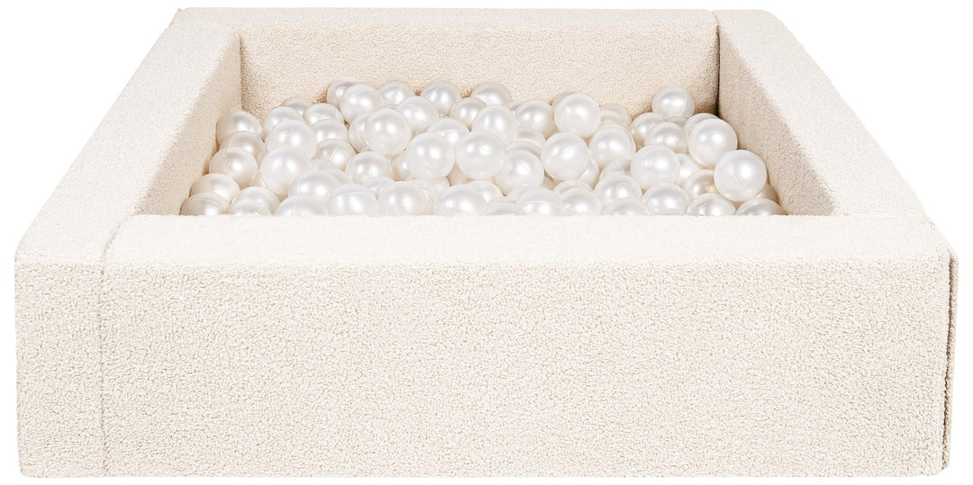 Square bouclé ball pit with 300 balls, 5 elements