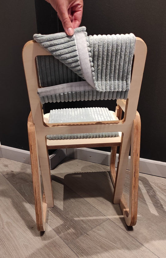 Adjustable Children Montessori Table and Chair Set Julle - Mint Green