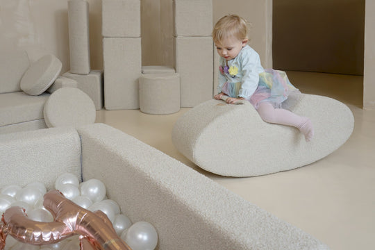 Soft Play Rocker, bouclé