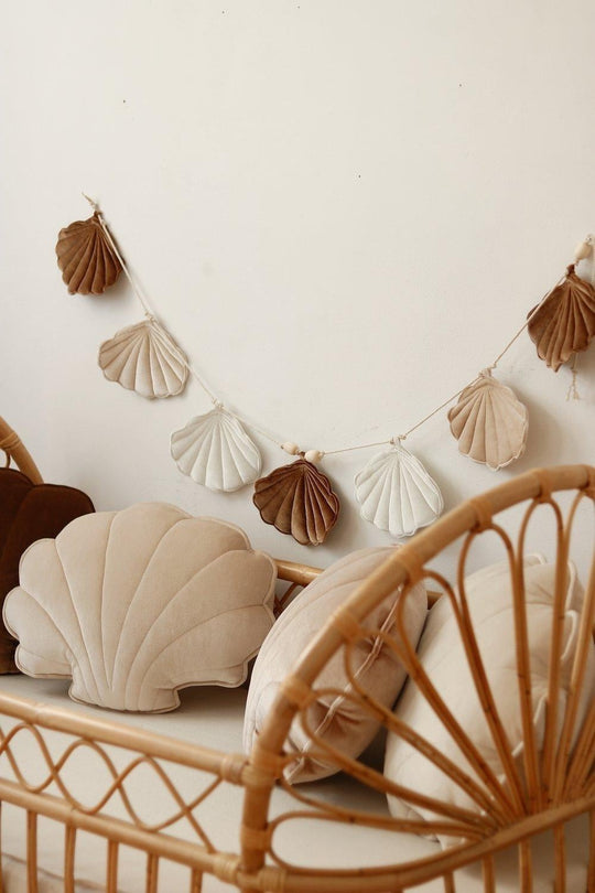 Shell Garland - Beige Pearl