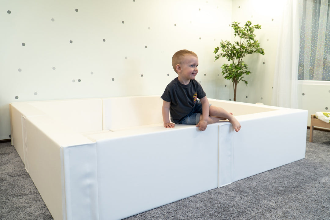 Large Square Ball Pit – White, 240 cm