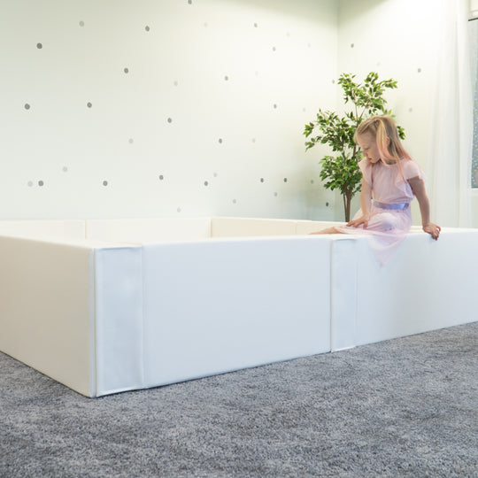 Large Square Ball Pit – White, 240 cm
