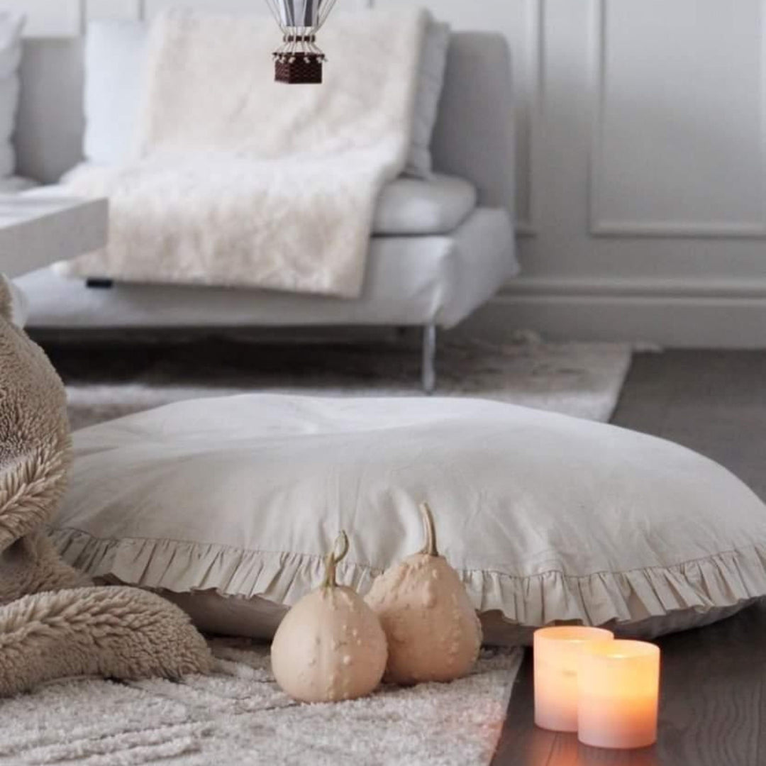 Large Floor Cushion with Ruffled Edges – Ecru, 100 cm