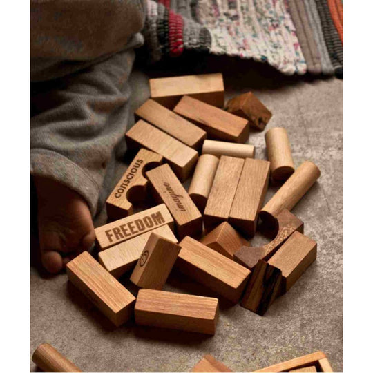 Wooden Blocks in a Bag – Natural, 100 Pieces